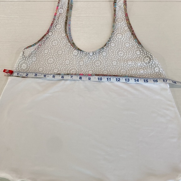 Denise Cronwall tennis tank top with sheer and floral trim size large - Picture 7 of 8